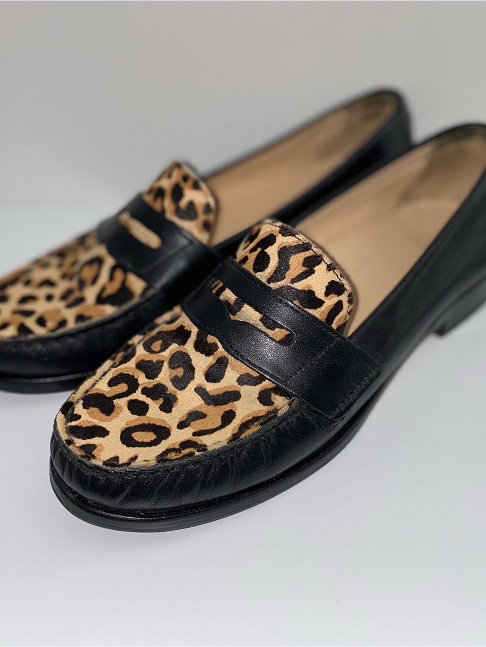 NWOT Cole Haan Black Leather Loafers with Leopard Print Calf Hair Vamp - Picture 4 of 10